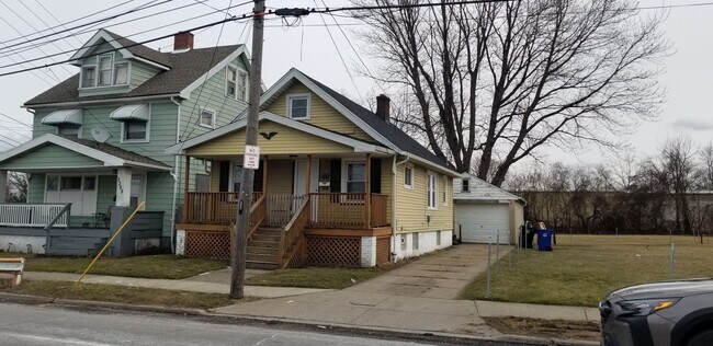 Foto del edificio - Stockyards Neighborhood - 3 Bedrooms - Sin...