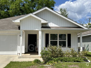 Building Photo - 1045 Lovebird Ct