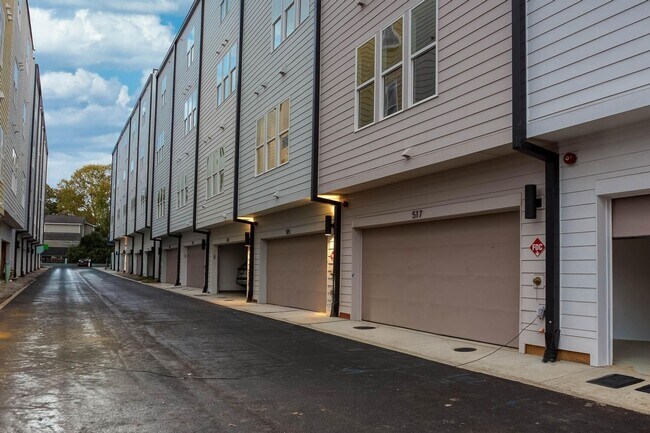 Foto del edificio - 517 Motivation Cir NW