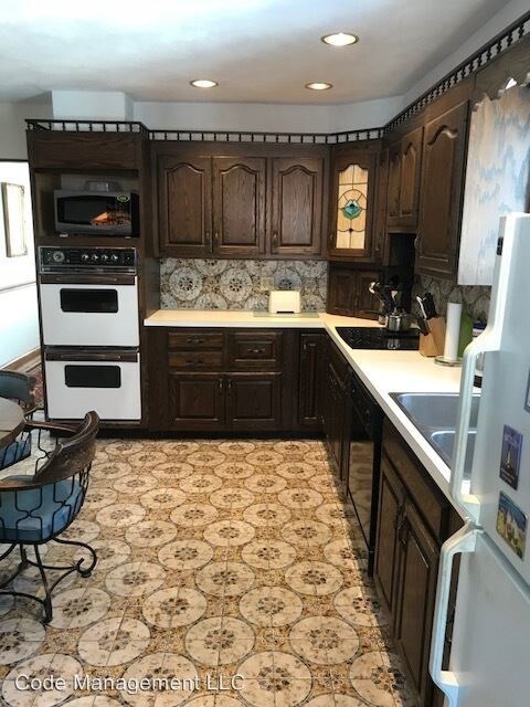 Foto del edificio - 76 Ingleside Ave