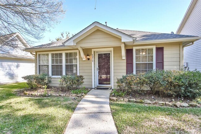 Foto del edificio - 6219 Spruce Bough Ct