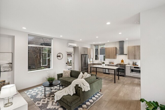 Foto del edificio - Judkin Parks Townhome