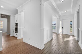Building Photo - 799 Hookline Cir