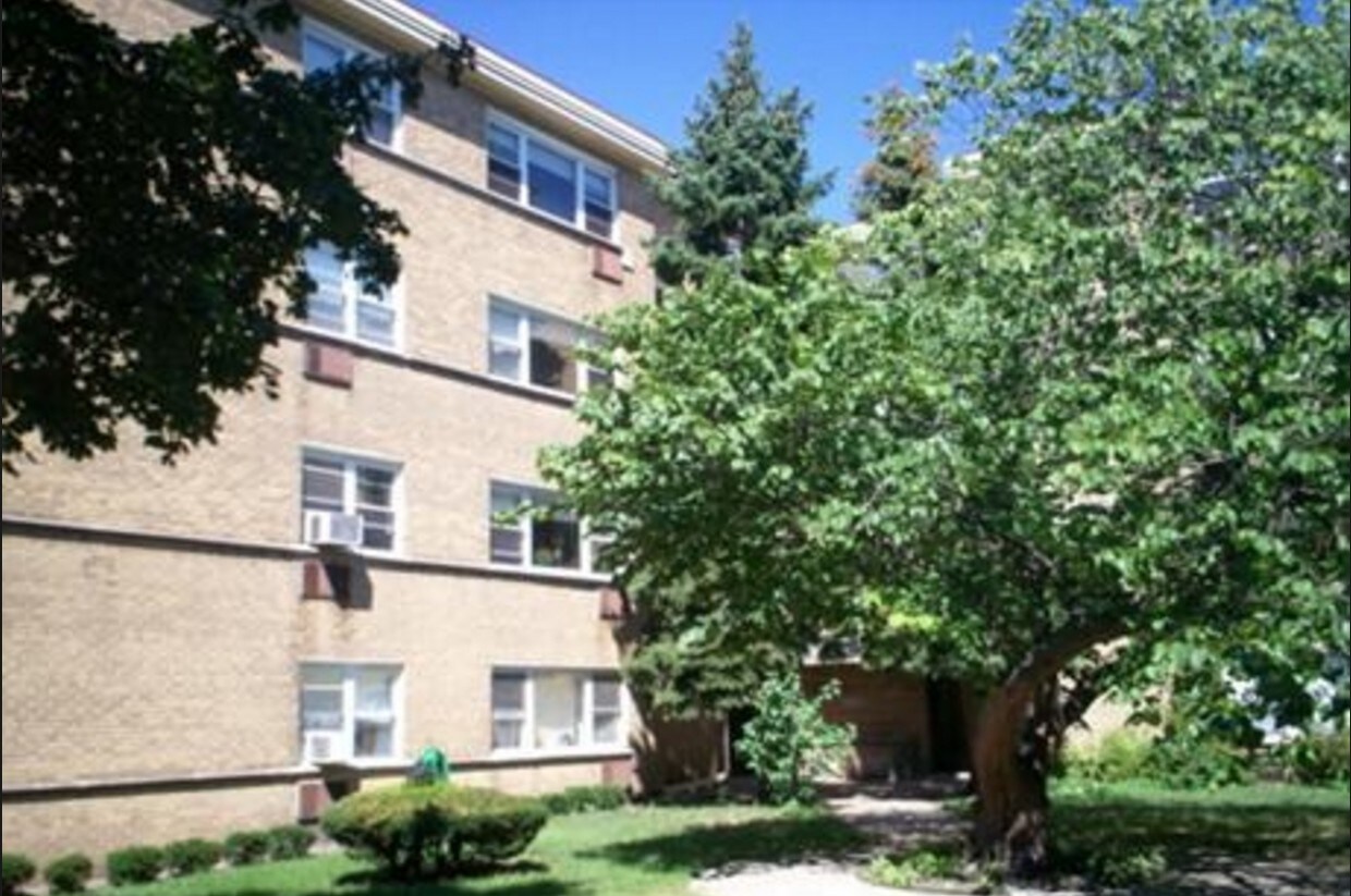 Primary Photo - Fitch Apartments