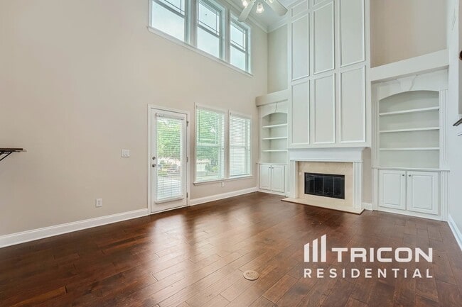 Foto del edificio - 3819 Stagecoach Ln