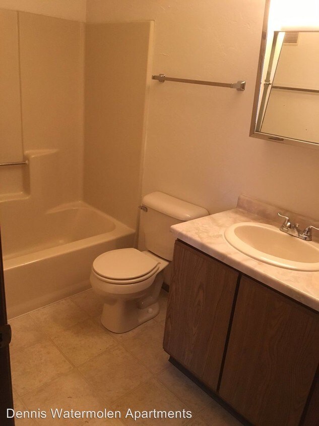 Foto principal - 810 Abrams St