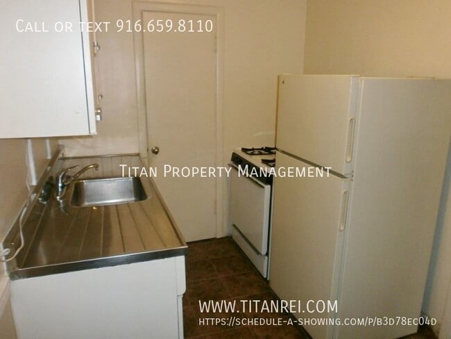 Building Photo - 2320 G St