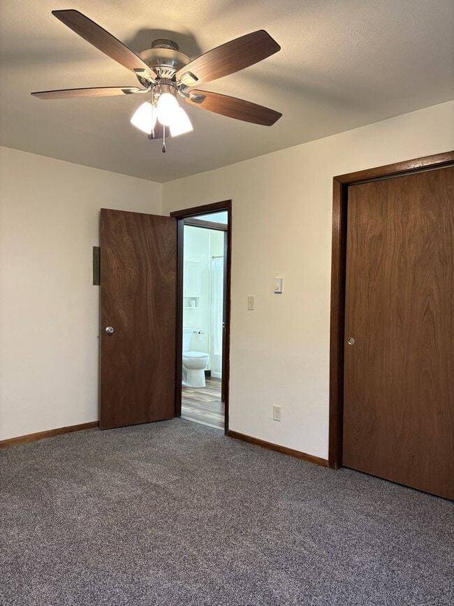 Interior Photo - Immaculate Updated 1 and 2 Bedrooms with 1 Bath
