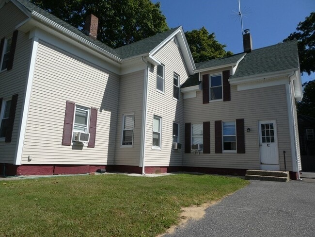 Building Photo - 43 School St