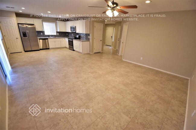 Foto del edificio - 3860 W Dancer Ln