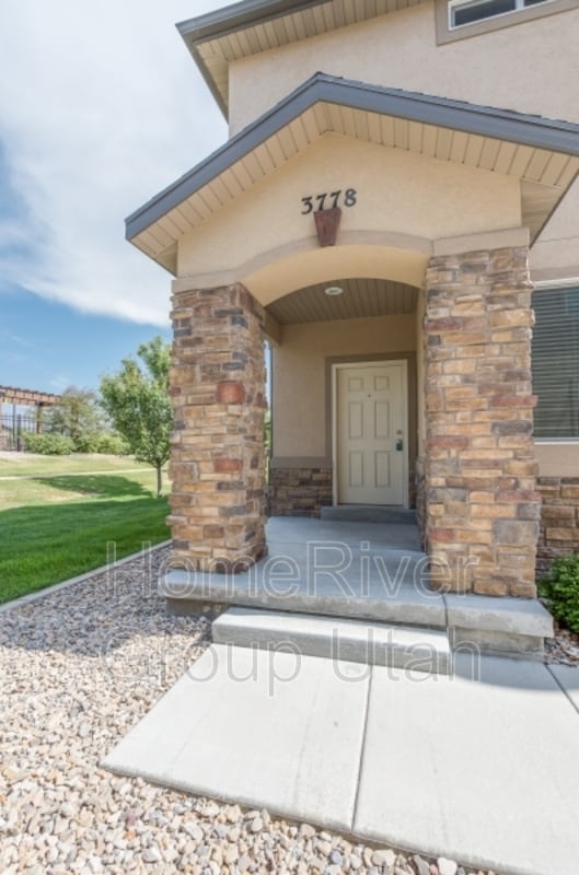 Building Photo - 3778 N Prairie Grass Dr