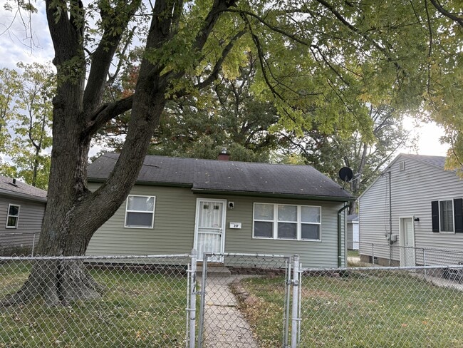 Foto del edificio - 237 Ridgeland Ave