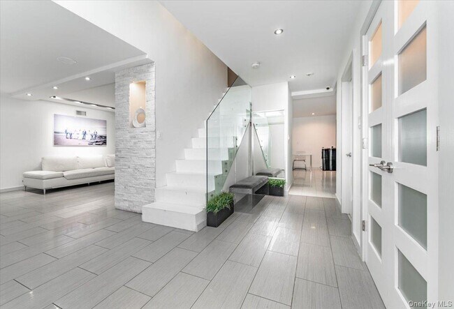 Foto del edificio - 536 Oxford Rd