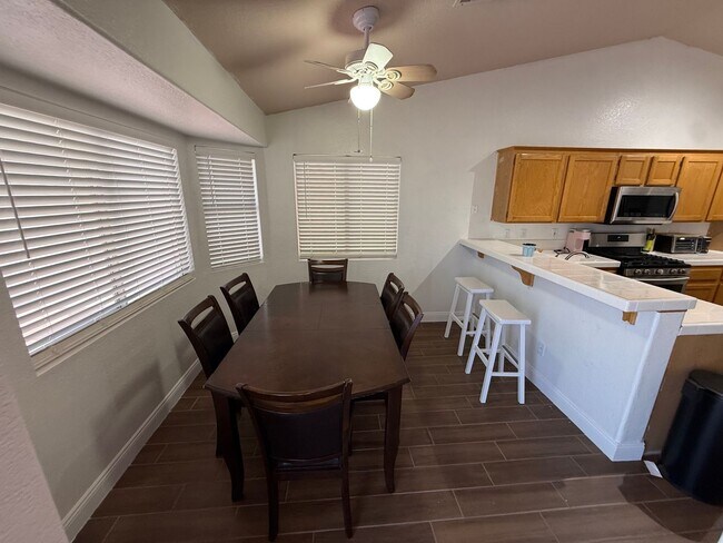 Foto del edificio - Single Story 3 bedroom Home in Henderson!