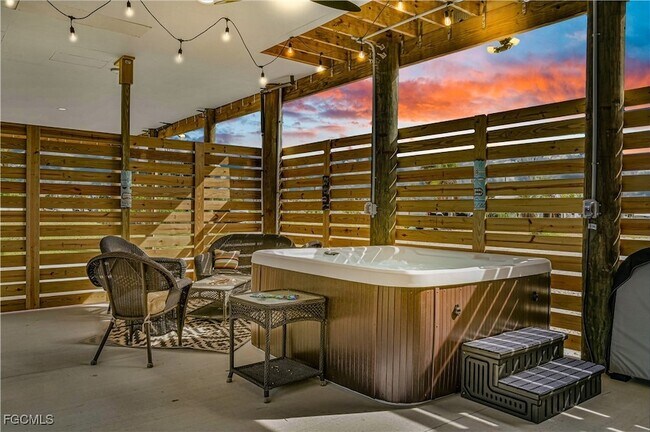 Foto del edificio - 3524 Fifth Ave