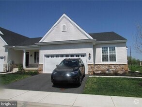 Building Photo - 92 Grand National Ln