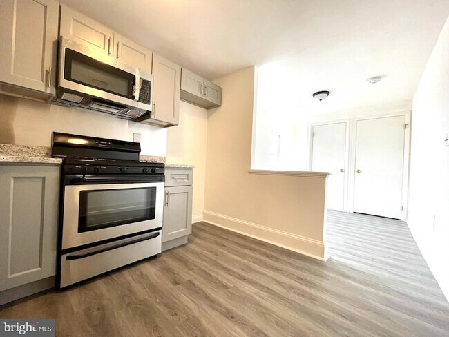Foto del edificio - 619 N 11th St