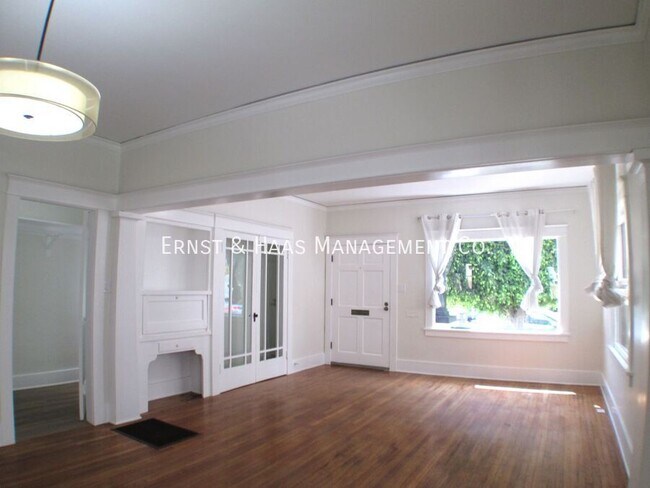 Foto del edificio - 969 2nd St