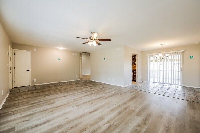 Foto del edificio - 1411 SE 27th Terrace