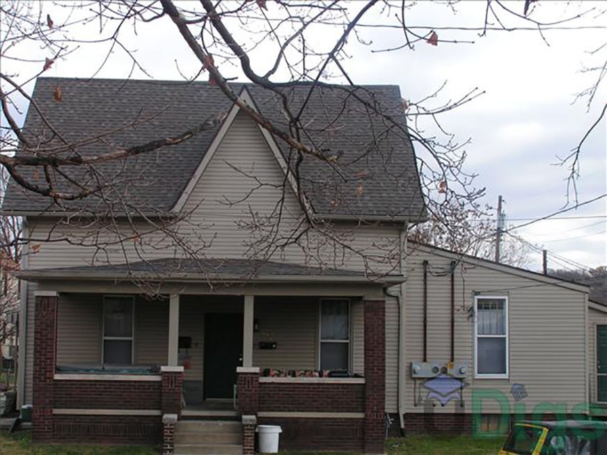 Primary Photo - 715 N 10th St
