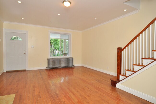 Foto del edificio - 4632 Locust St
