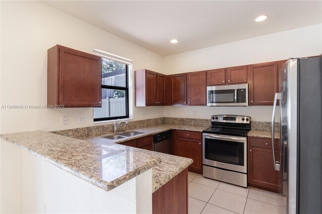 Foto del edificio - 9045 W 33rd Ave