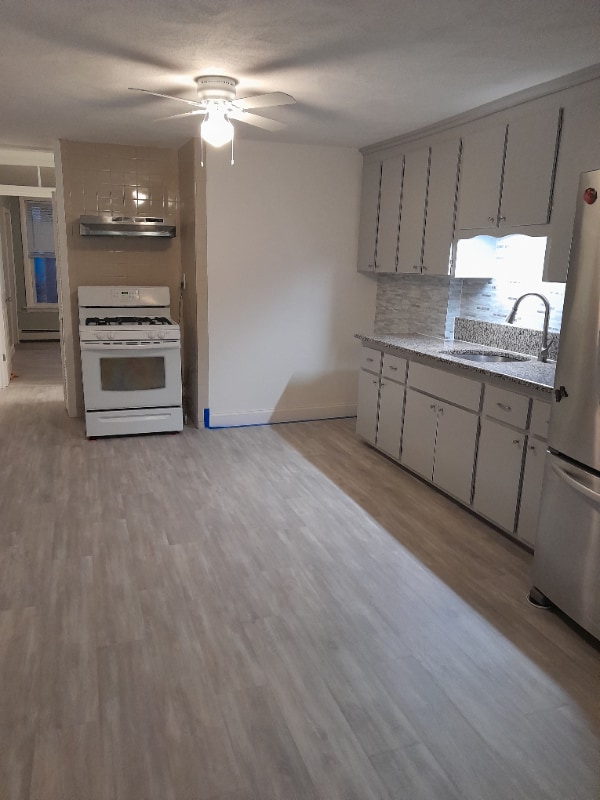 Photo - 206 Paris St Apartment