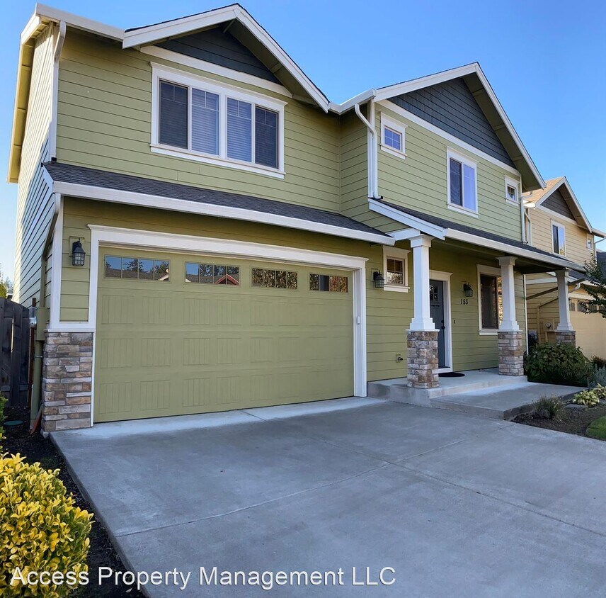 Primary Photo - 3 br, 2.5 bath House - 153 NE American Dr