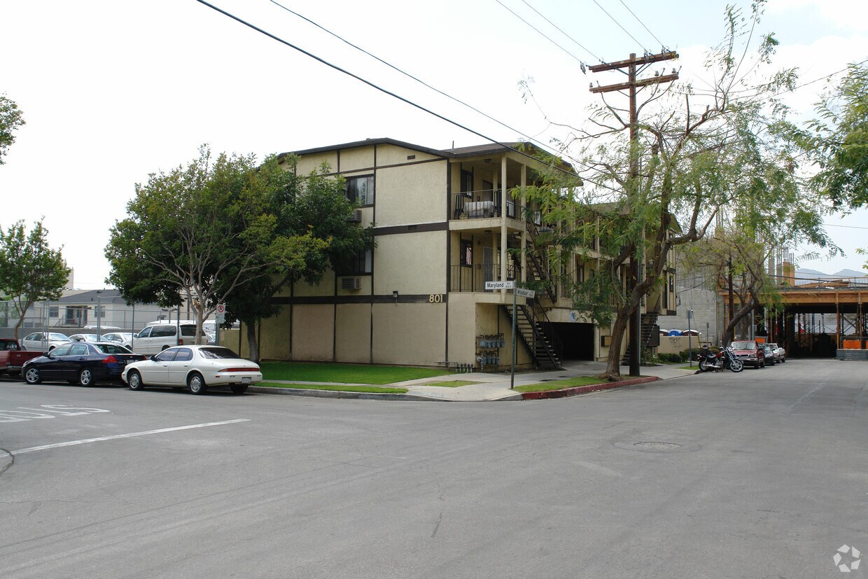 Primary Photo - 801 S Maryland Ave