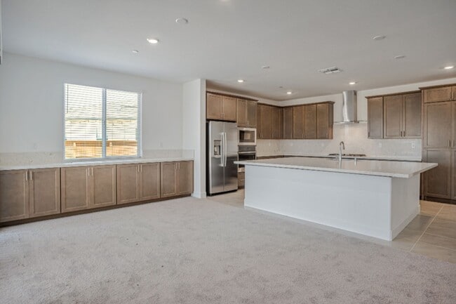 Building Photo - 2064 Baker Ct