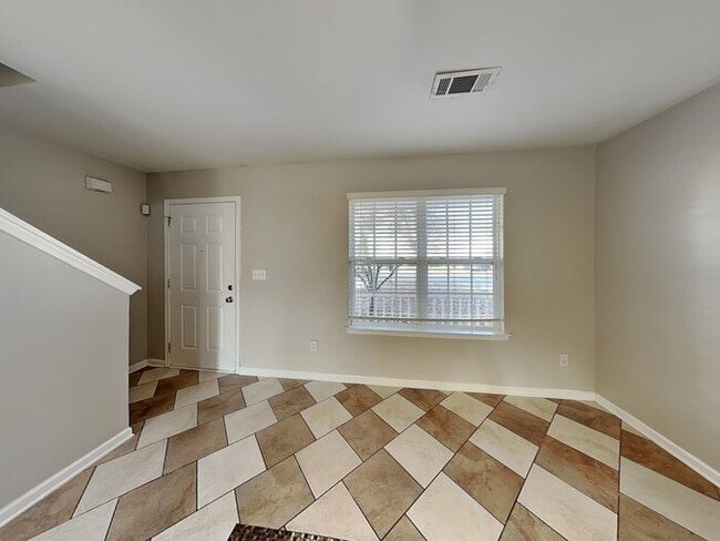 Building Photo - 5721 Henderson Oaks Dr