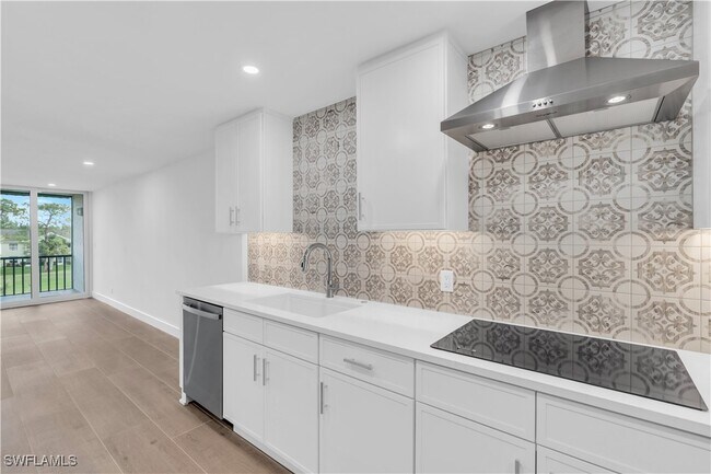 Foto del edificio - 1085 Forest Lakes Dr