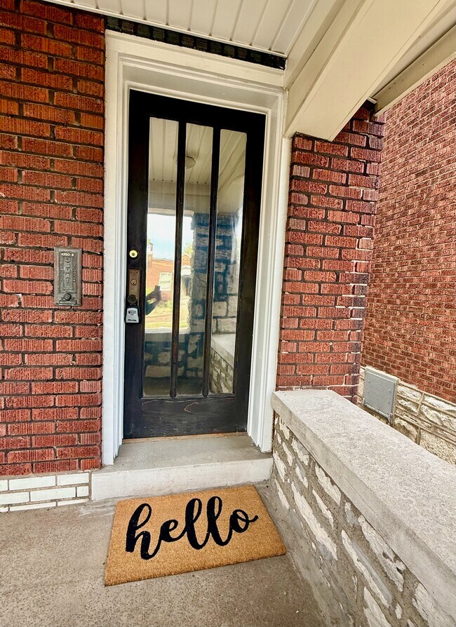 Foto del edificio - 4950 Loughborough Ave