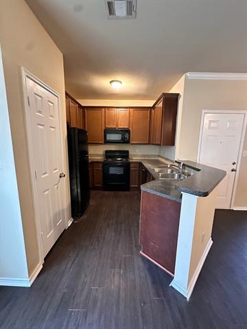 Foto del edificio - 338 Castleridge Dr