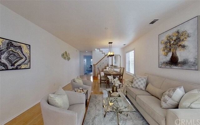 Building Photo - 2433 N Cameo Ct