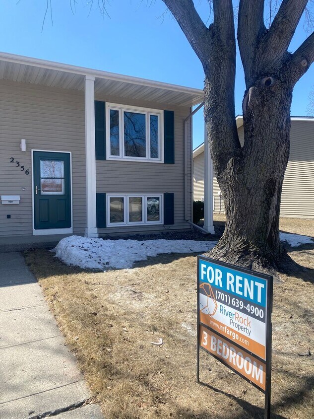 2356 20th Ave S, Fargo, ND 58103 Townhome Rentals in Fargo ND