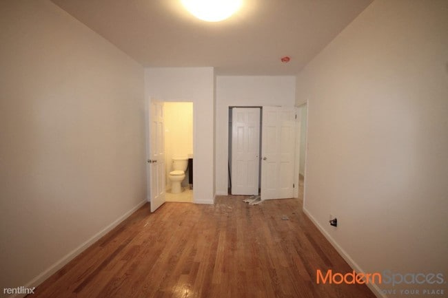 Building Photo - 6145 Palmetto St