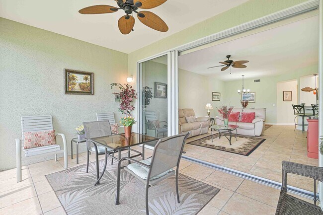 Foto del edificio - ***FULLY FURNISHED - 2/2 condo with LAKE V...