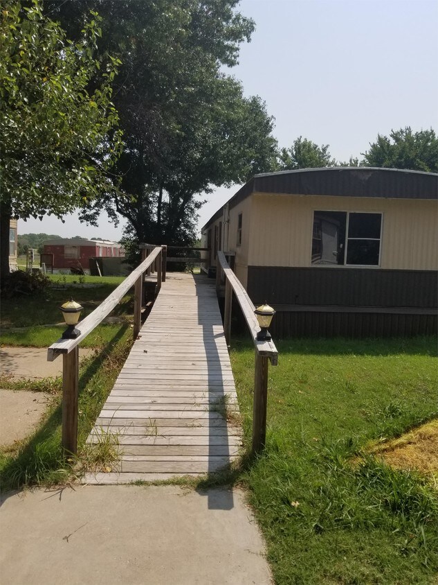 Primary Photo - 3505 D St