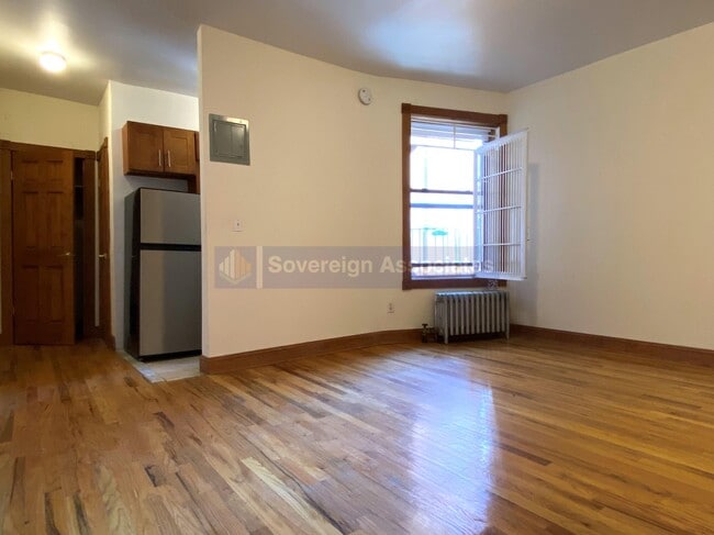 Building Photo - 634 St Nicholas Ave