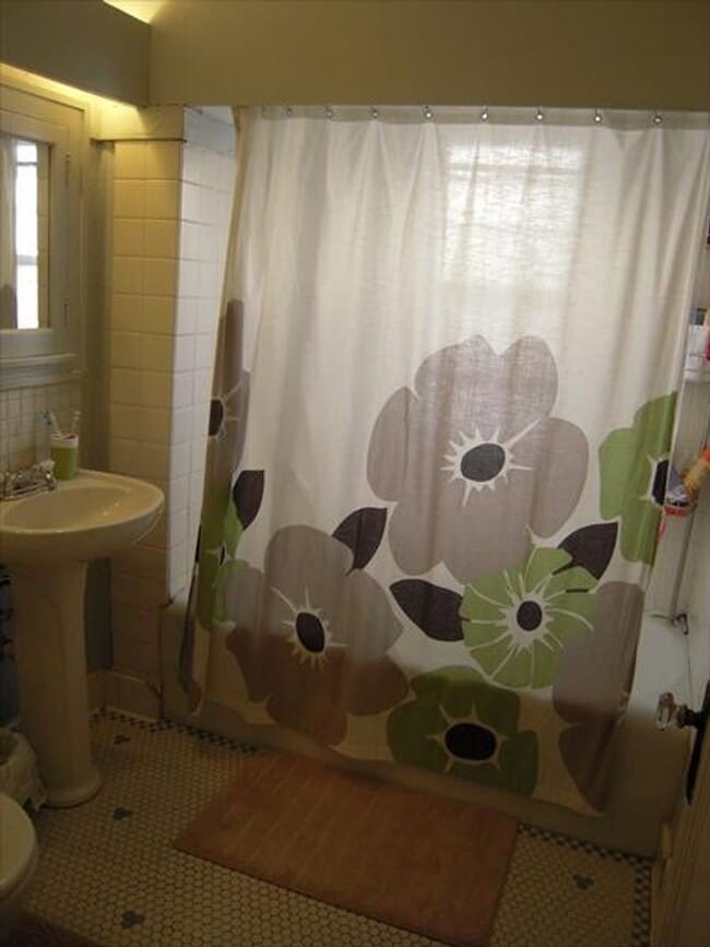 Building Photo - 3468 N Cramer St