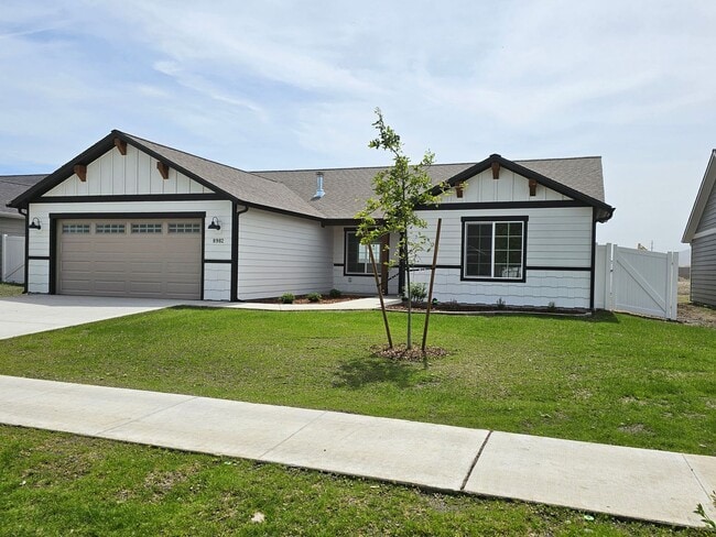 Building Photo - Brand New Beautiful 4 bedroom Home in Rathdrum!