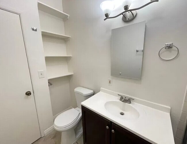 Photo - 761 W Maitland St