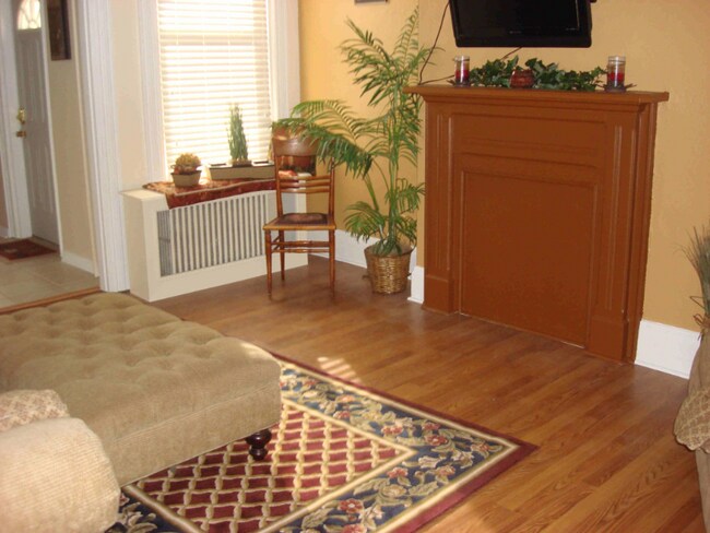 Foto del edificio - 4222 Calvin St