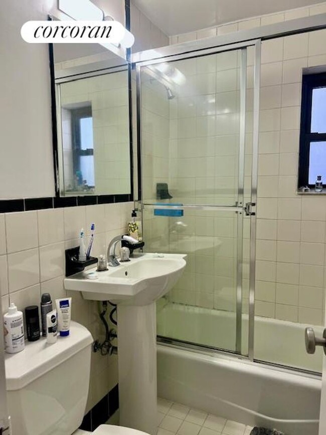 Foto del edificio - 339 E 57th St