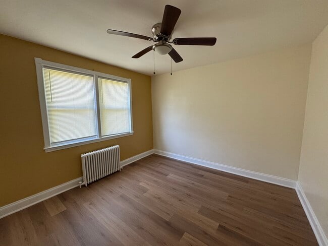 Bedroom 1 - 913 Saint Dunstans Rd