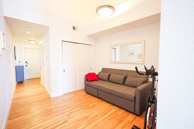 Foto del edificio - Gorgeous 1 bed 1 bath in an amazing location