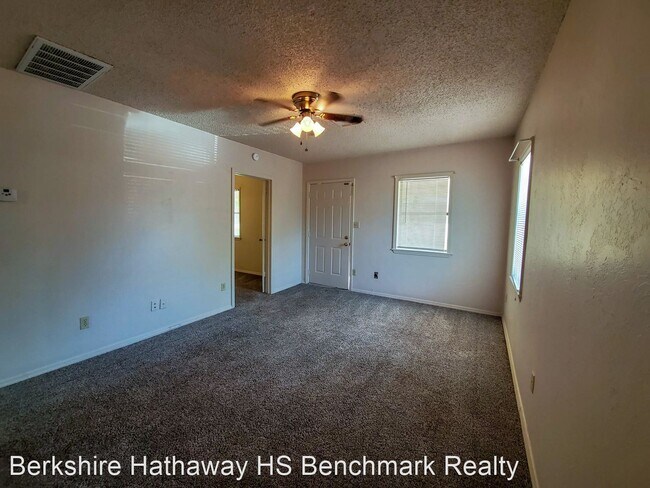 Building Photo - 2 br, 1 bath House - 702 N Pennsylvania Ave