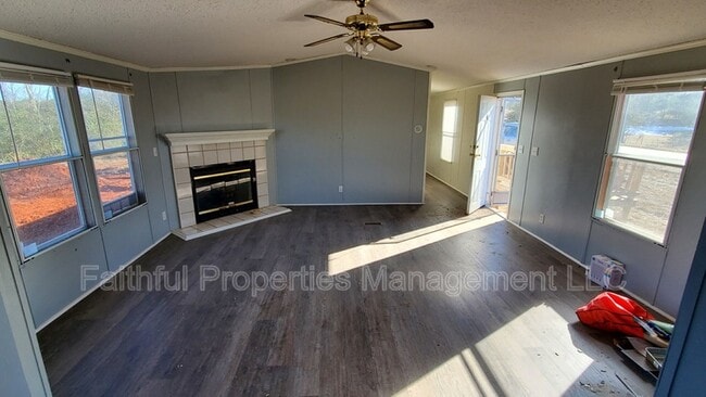 Building Photo - 6397 County Rd 210