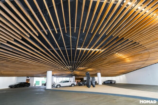 Building Photo - 1000 Auahi St